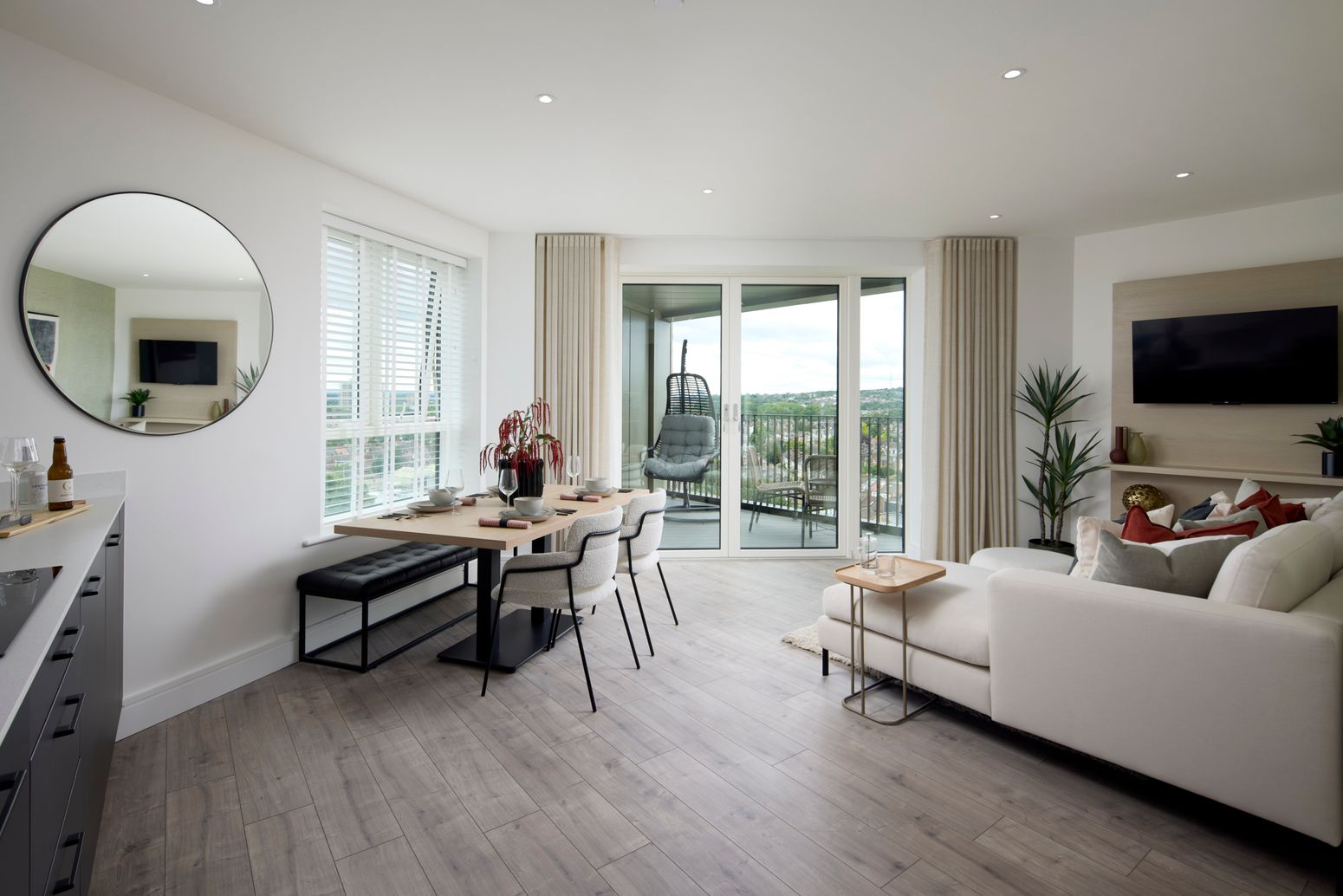 SquareRoots25 - 1 MClayton_2407-3-LSQ-LEW_003.jpg