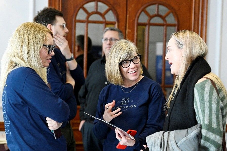 Attendees at a Share to Buy Live event