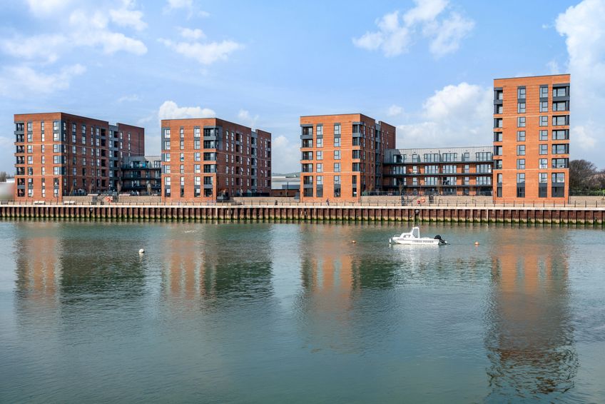 Kingston Wharf, Hyde New Homes